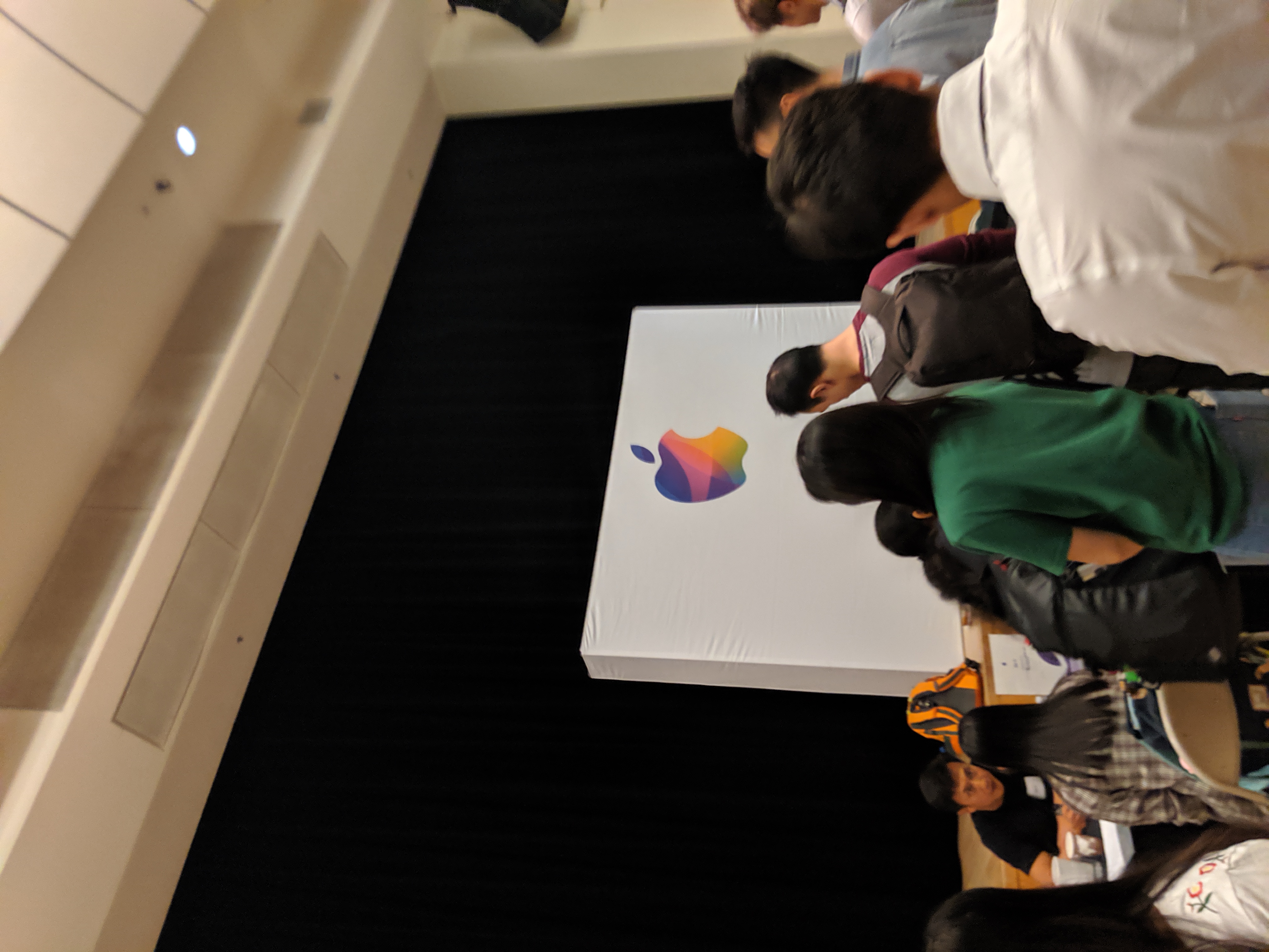 apple_job_fair